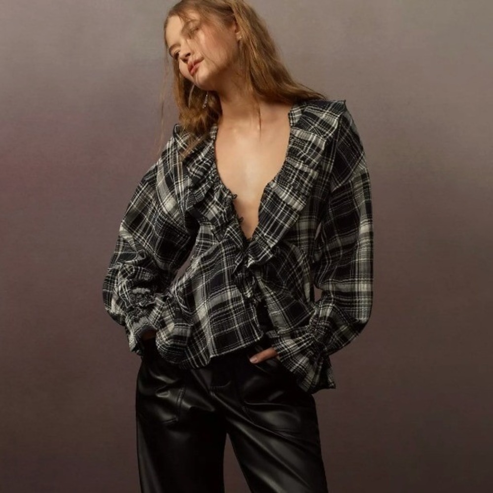 Anthropologie Pilcro Blouse Ruffle Plaid Small Black White Boho Top Cottage Prep